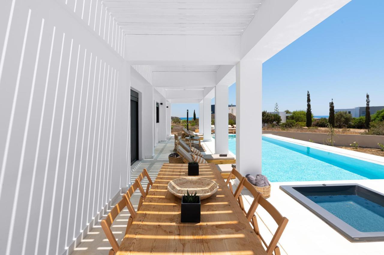 Seasand Villa Lacónia Exterior foto
