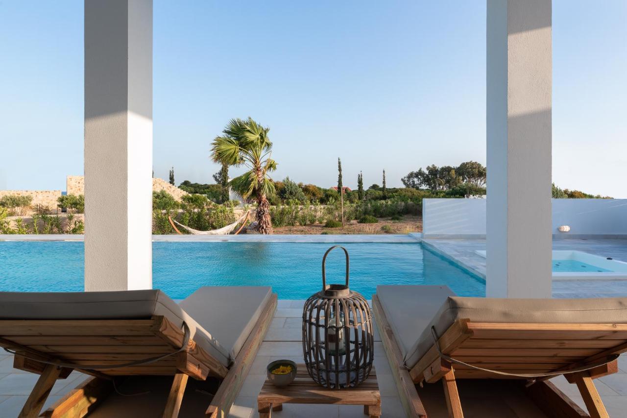 Seasand Villa Lacónia Exterior foto